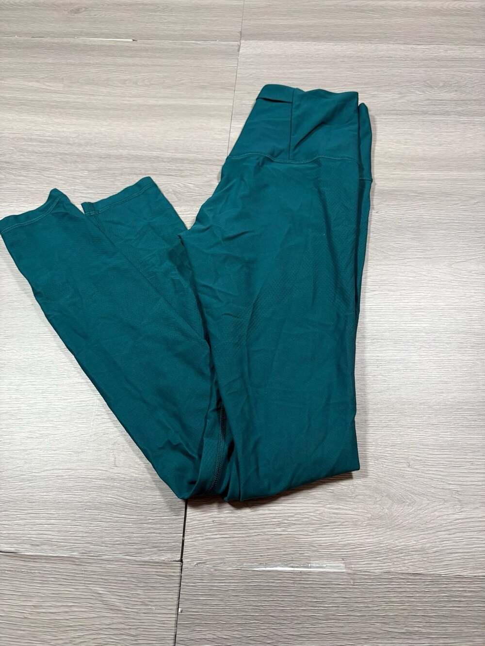 Lululemon Wunder Train High-Rise Tight Size 6 Teal Green Leggings